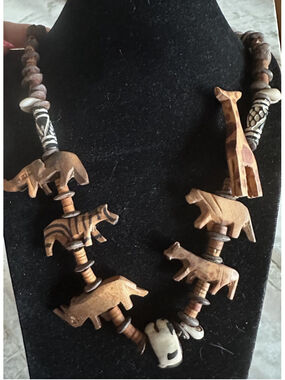 Vintage wildlife Safari Carved wood animal Necklace Kenya Africa Maasai bead